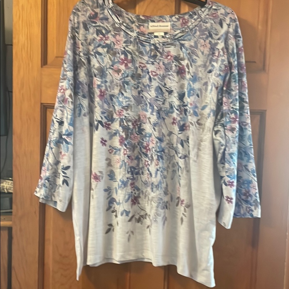 Floral Blue and Purple Women's Top